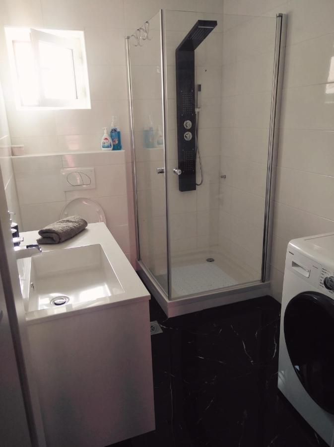Sunshine Apartments Karlobag Zewnętrze zdjęcie