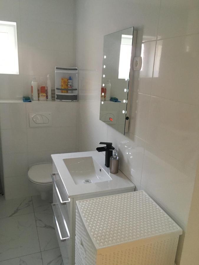 Sunshine Apartments Karlobag Zewnętrze zdjęcie