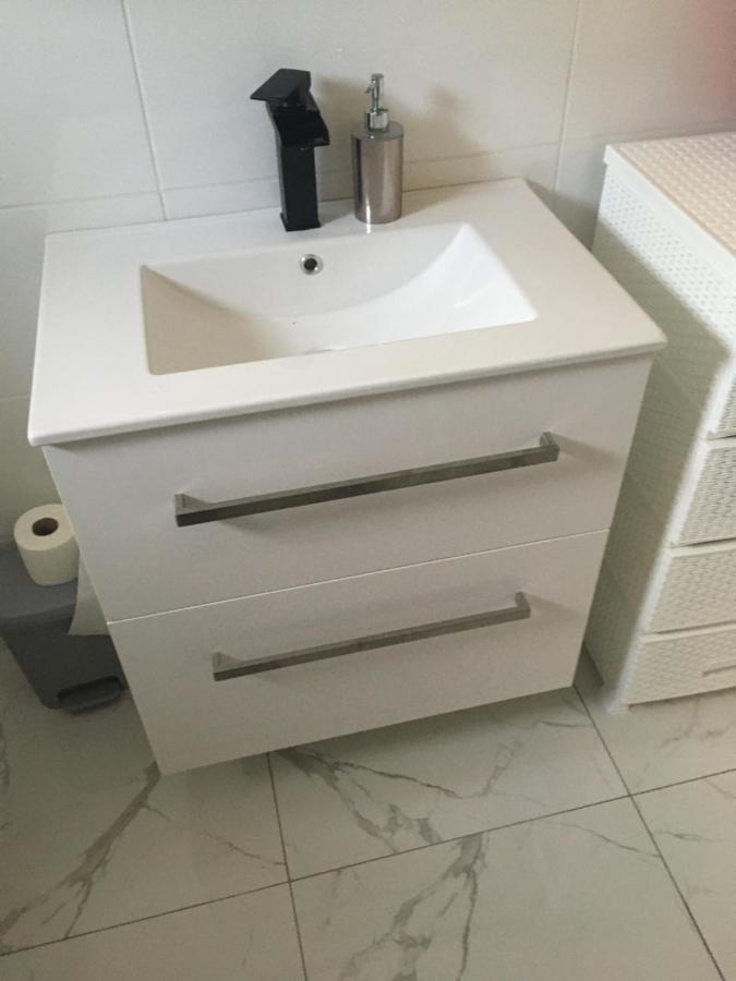 Sunshine Apartments Karlobag Zewnętrze zdjęcie
